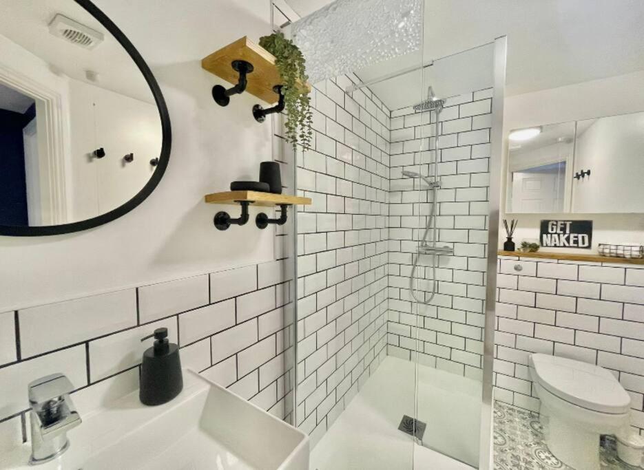 Lovely 2-Bedroom Bristol Apartment. Free Parking. Ngoại thất bức ảnh